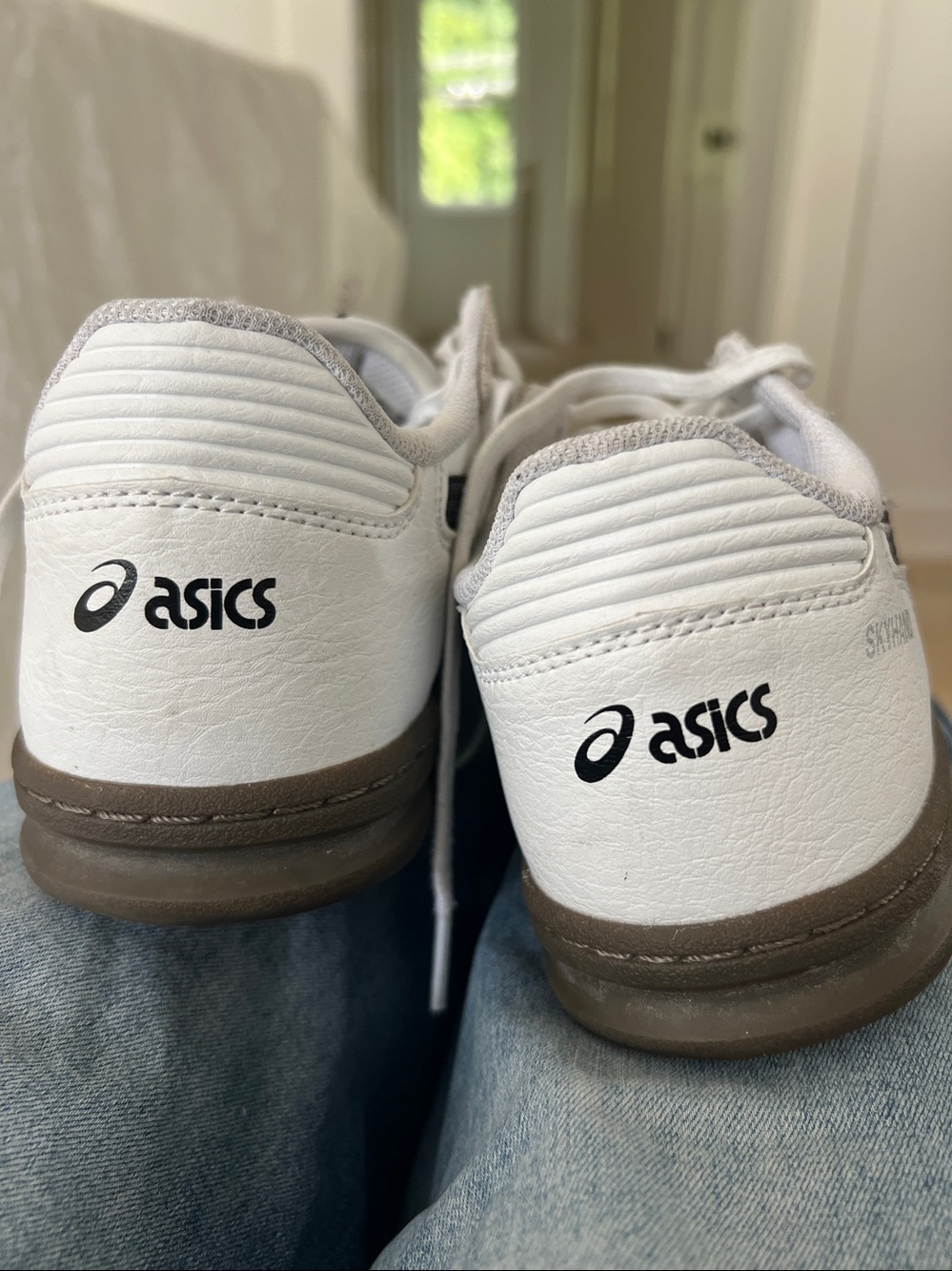 ASICS men’s 7.5 Nice! Briefly under with insoles so liners have been removed - Picture 7 of 9